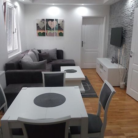 Apartments Novakovic ซลาตีบอร์ ภายนอก รูปภาพ